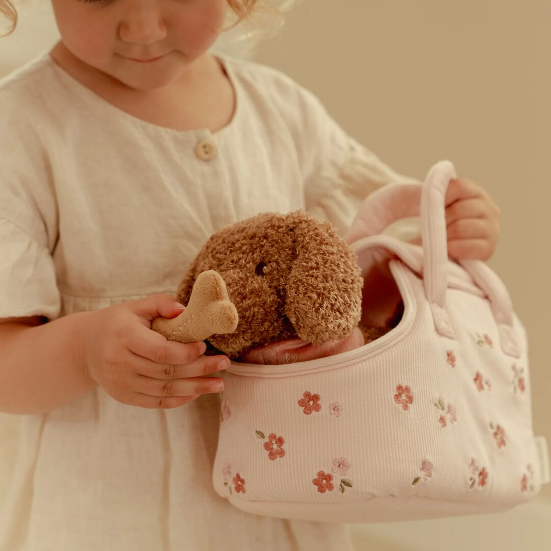 Plüsch Hund Jackie in Tasche