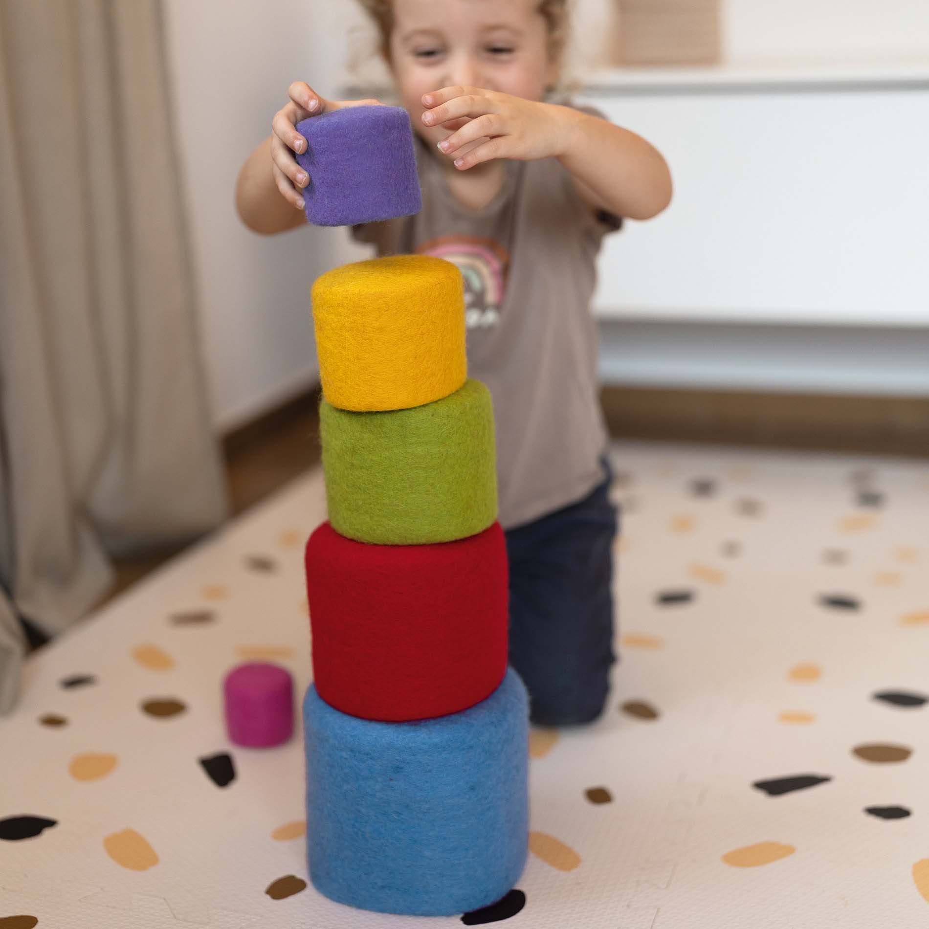 Filz Regenbogen Stapelschalen 6tlg.
