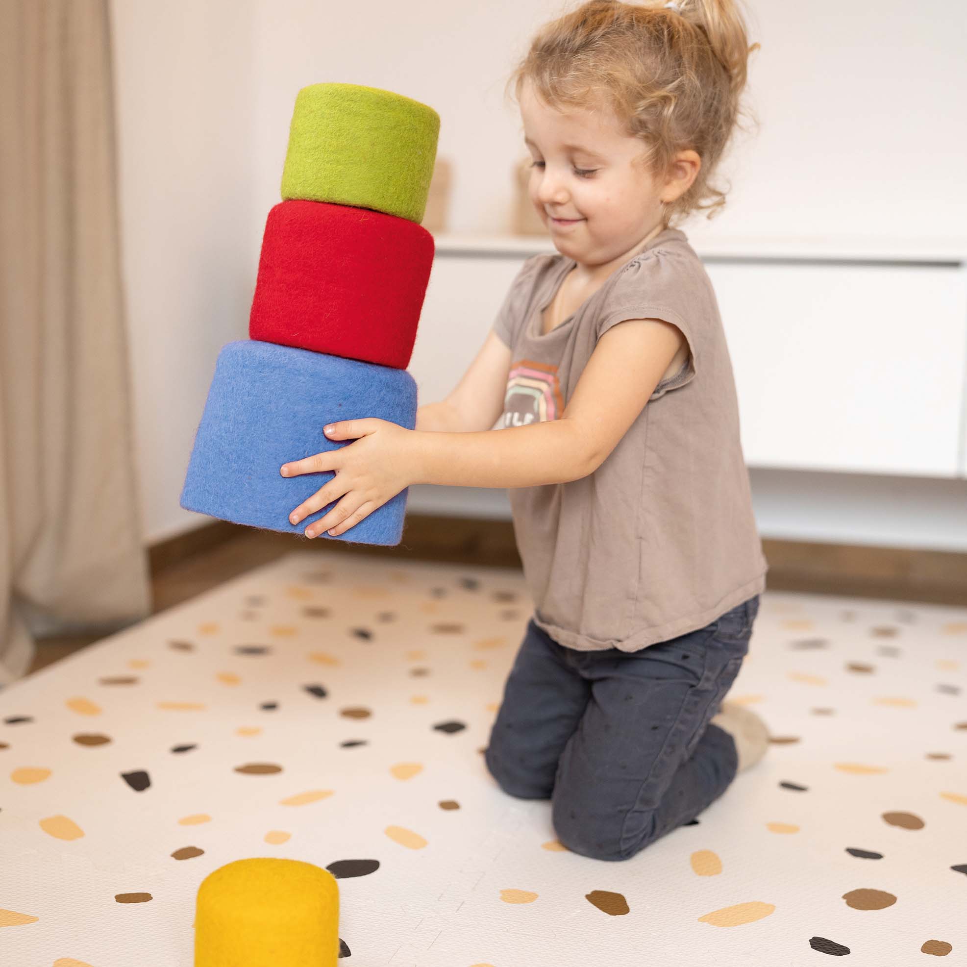 Filz Regenbogen Stapelschalen 6tlg.