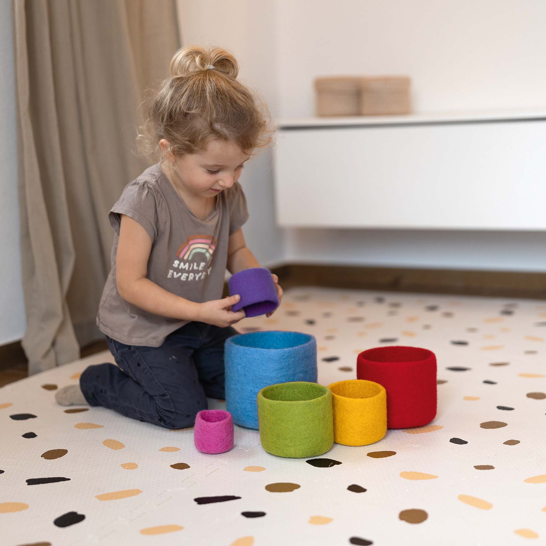 Filz Regenbogen Stapelschalen 6tlg.